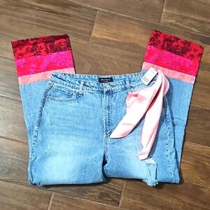 BNWT Juicy Couture JC306 Patchwork Jeans + Bonus Pink Scarf – Size 32